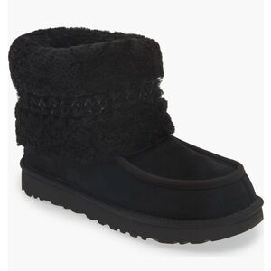 UGG Genuine Sheepskin Mini Braid Boot🌺